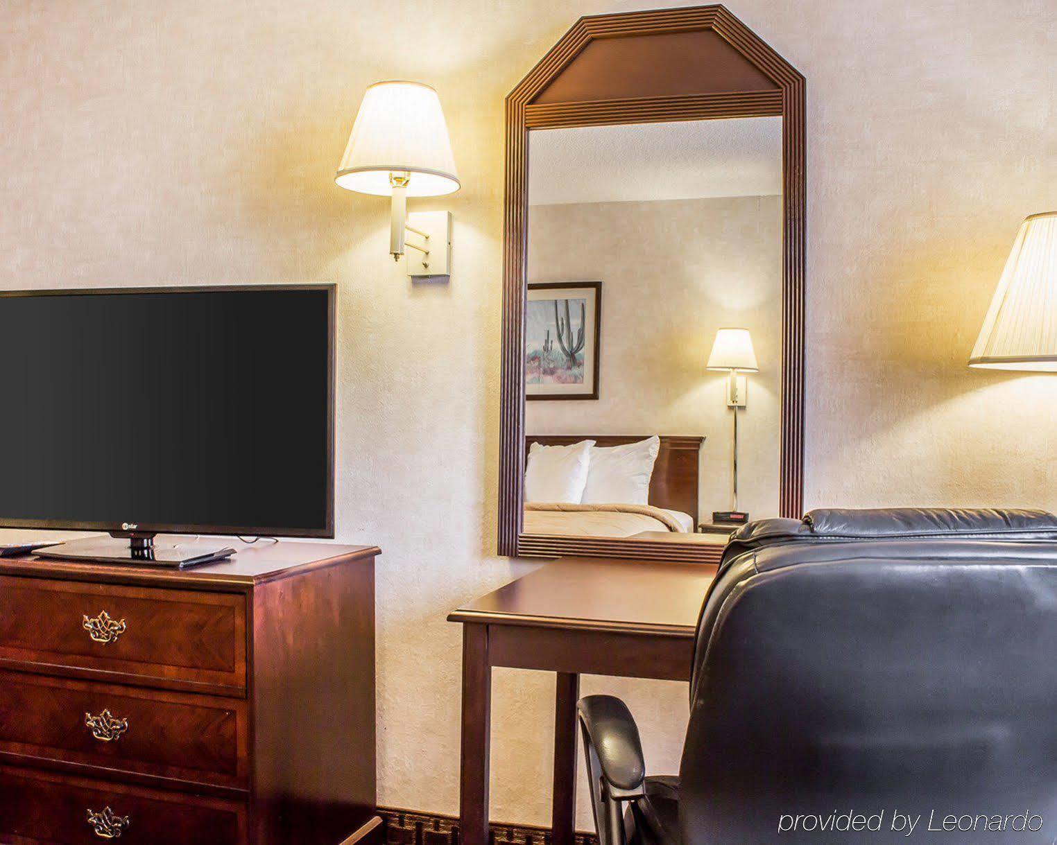 Quality Inn & Suites Yuma Exterior foto