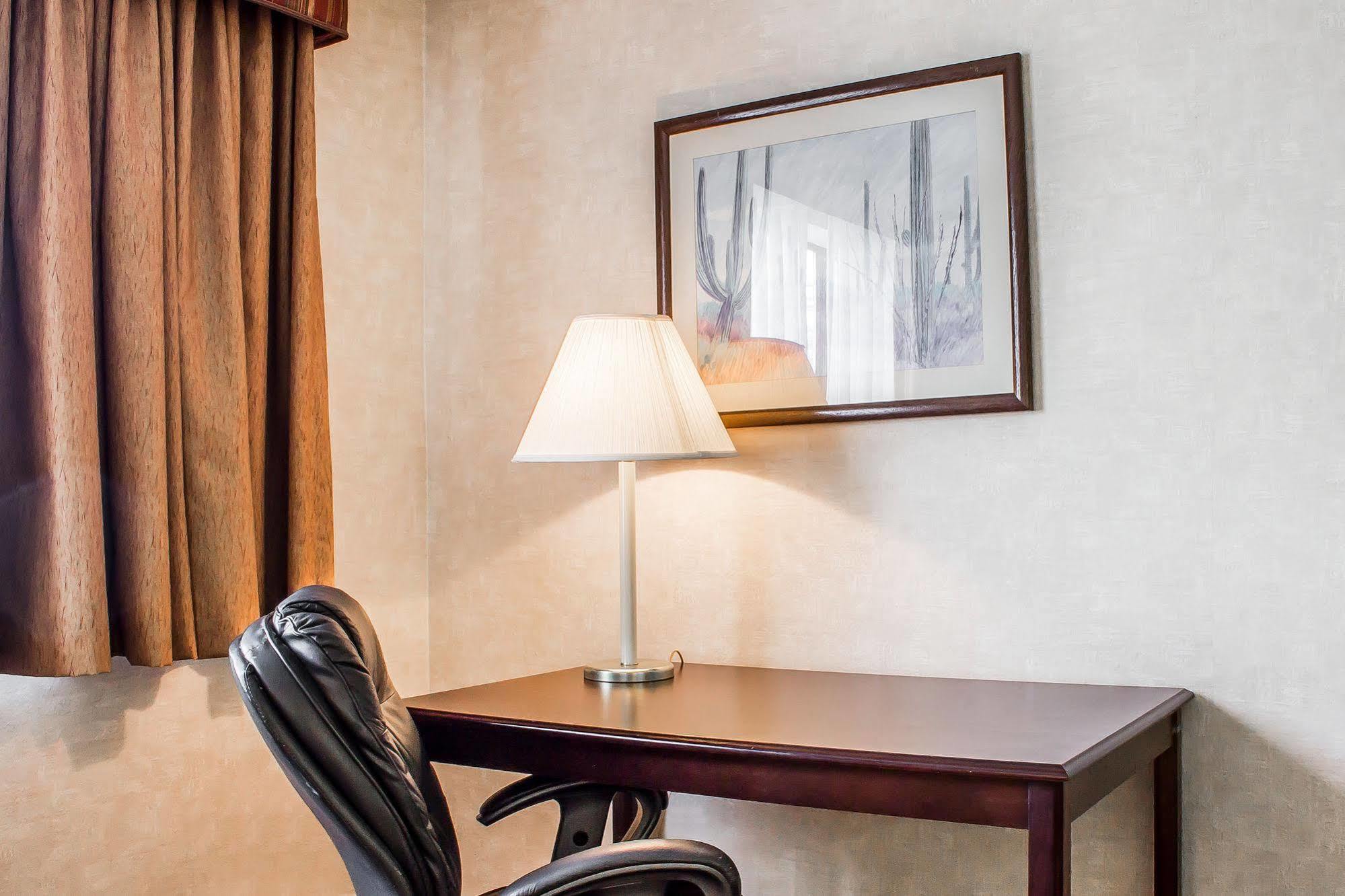 Quality Inn & Suites Yuma Exterior foto