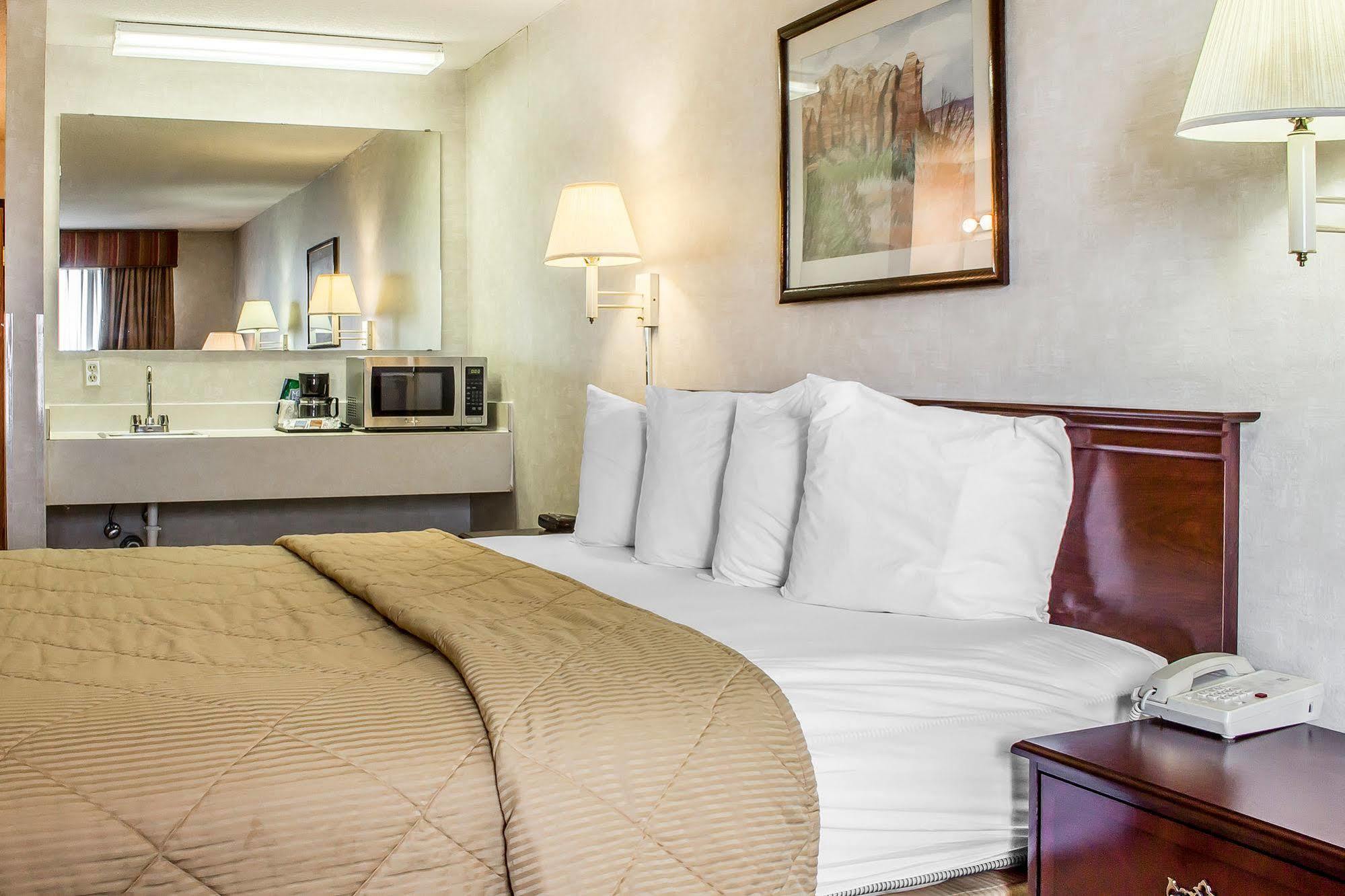 Quality Inn & Suites Yuma Exterior foto